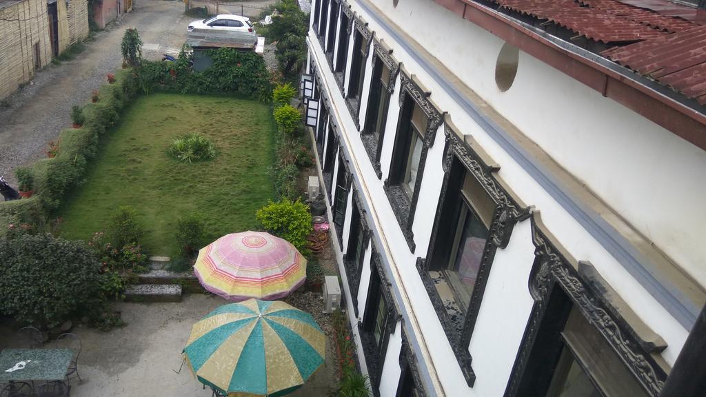 Hotel Heranya Kathmandu Luaran gambar